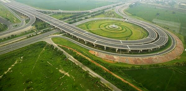 yamuna expressway authority plots